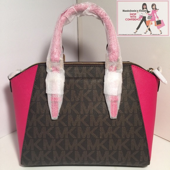 ᎷᎥᏟᎻᎪᎬᏞ ᏦᎾᏒᎦ MD CIARA PINK SIGNATURE MESSENGER - Picture 5 of 8